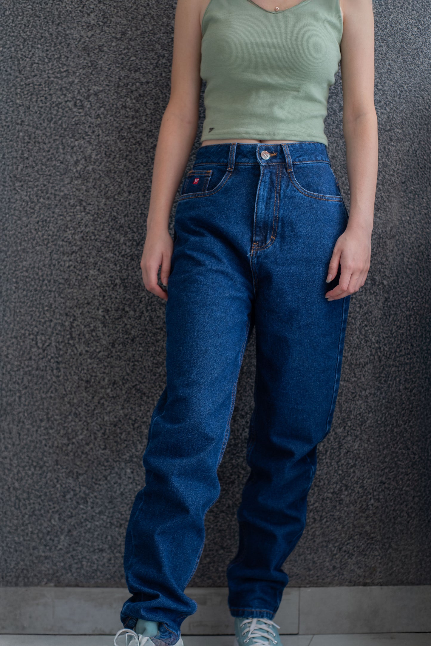 MOM JEAN
