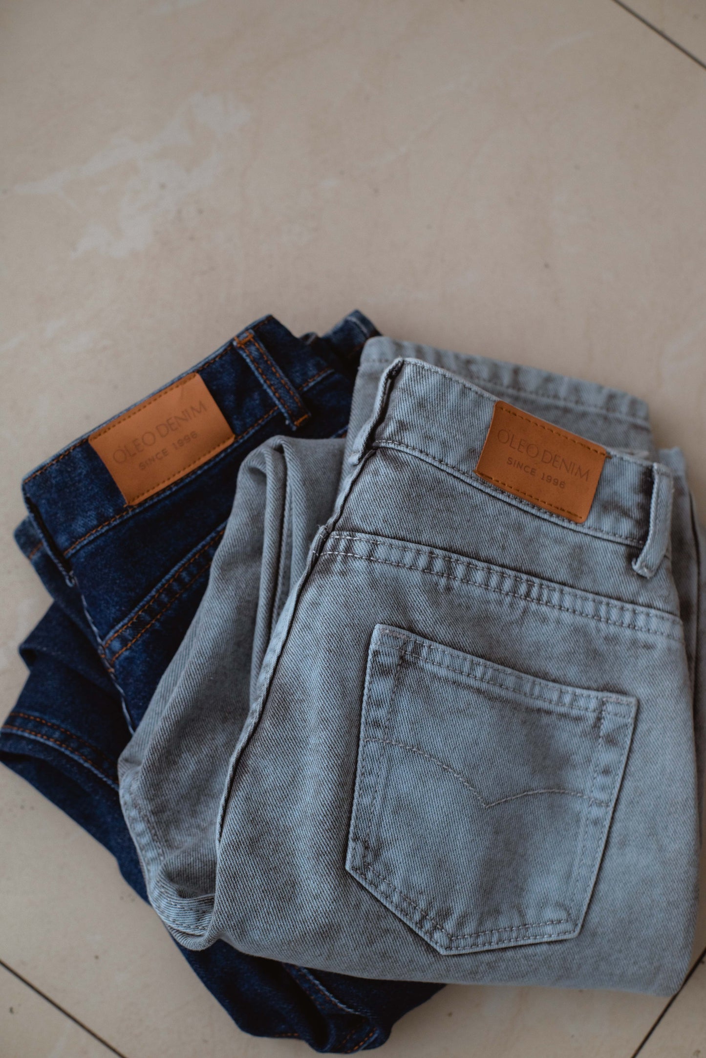 MOM JEAN
